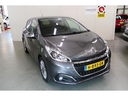 Peugeot 208 0