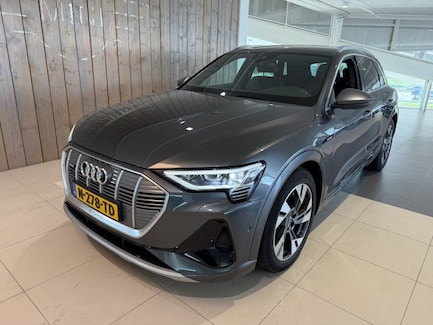 Audi E-tron 0
