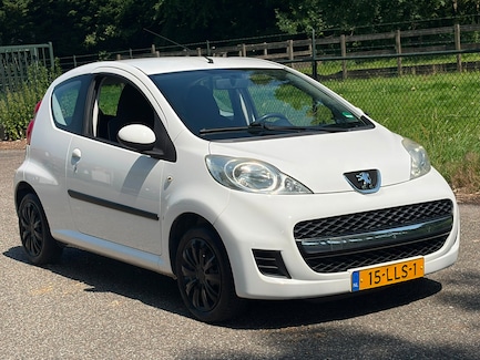 Peugeot 107 0
