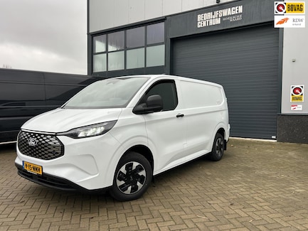 Ford E-Transit Custom 0