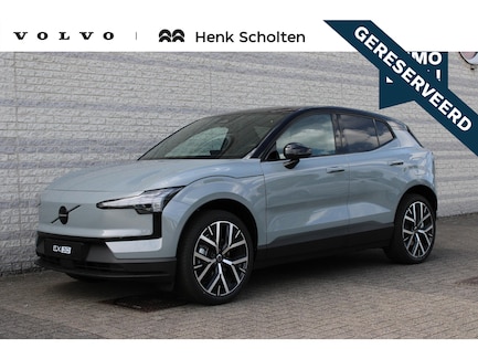 Volvo EX30 0