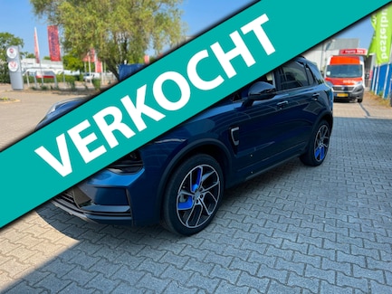 Lynk & Co 01 0