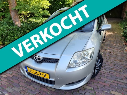 Toyota Auris 0