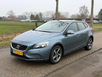 Volvo V40 0
