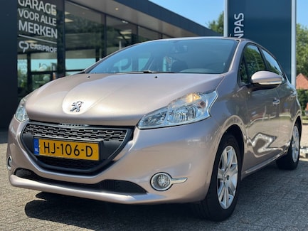Peugeot 208 0