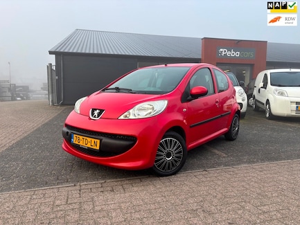 Peugeot 107 0