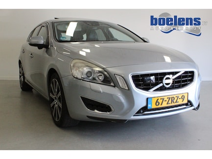 Volvo V60 0