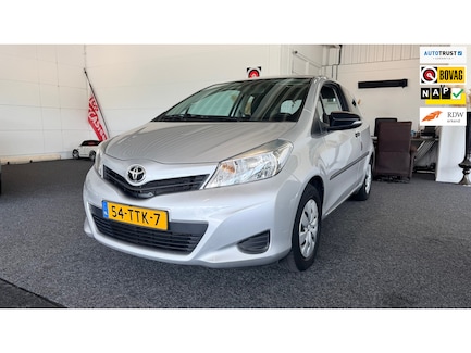 Toyota Yaris 0