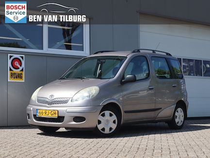 Toyota Yaris Verso 0