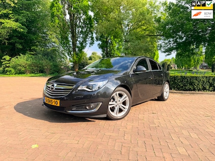 Opel Insignia 0