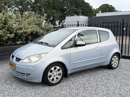 Mitsubishi Colt 0