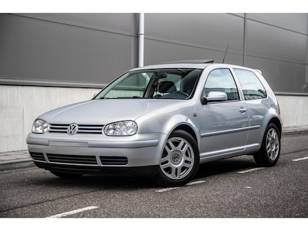 Volkswagen Golf 0