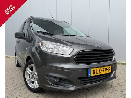 Ford Tourneo Courier 0