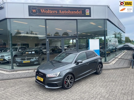 Audi A1 0