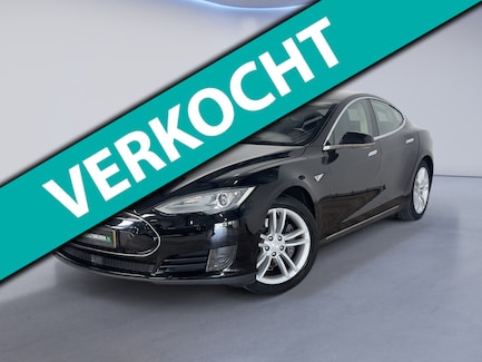 Tesla Model S 0