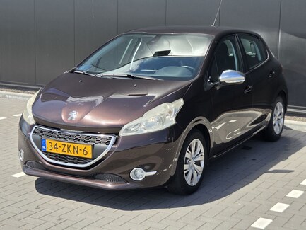 Peugeot 208 0