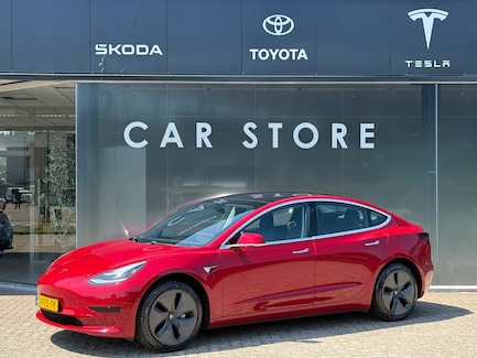Tesla Model 3 0