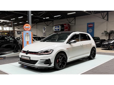 Volkswagen Golf 0