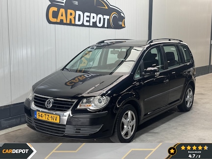 Volkswagen Touran 0