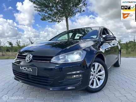 Volkswagen Golf 0