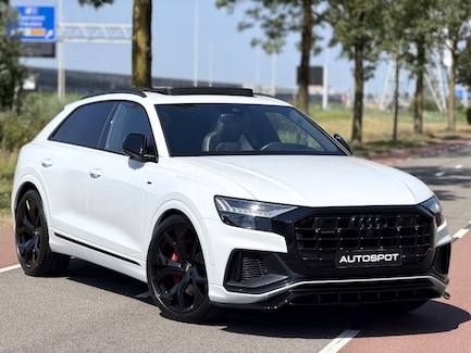 Audi Q8 0