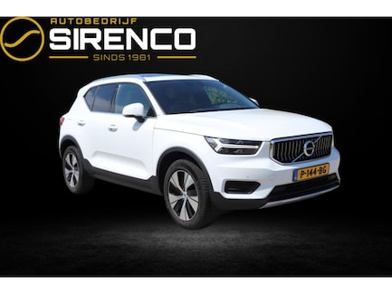 Volvo XC40 0