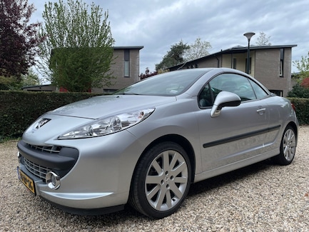Peugeot 207 0