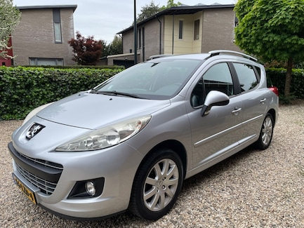 Peugeot 207 0