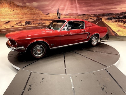 Ford Mustang 0