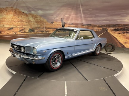 Ford Mustang 0