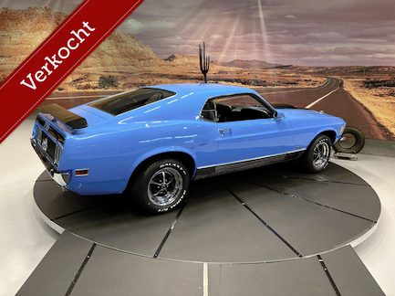 Ford Mustang 0