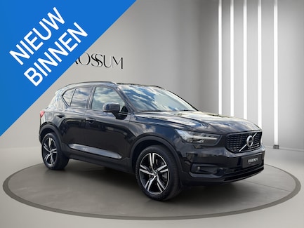 Volvo XC40 0