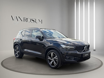 Volvo XC40 0