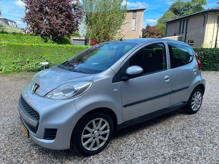 Peugeot 107 0