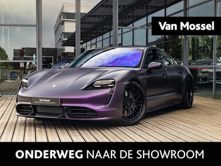 Porsche Taycan 0