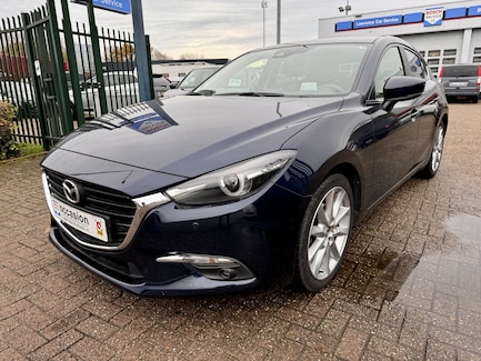 Mazda 3 0