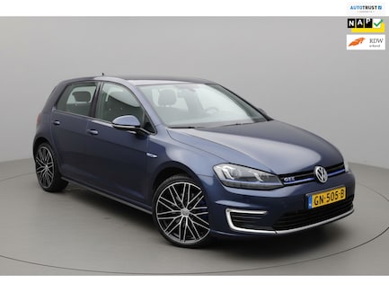 Volkswagen Golf 0