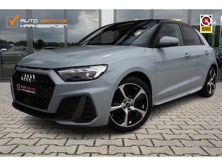 Audi A1 0