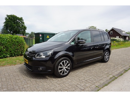 Volkswagen Touran 0