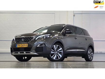 Peugeot 5008 0