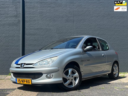 Peugeot 206 0