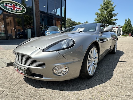 Aston Martin Vanquish 0