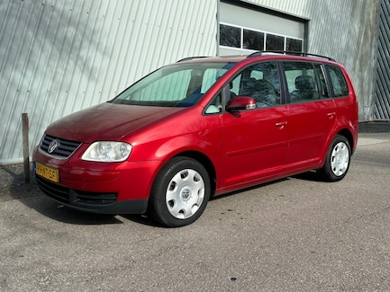 Volkswagen Touran 0