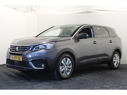 Peugeot 5008 0