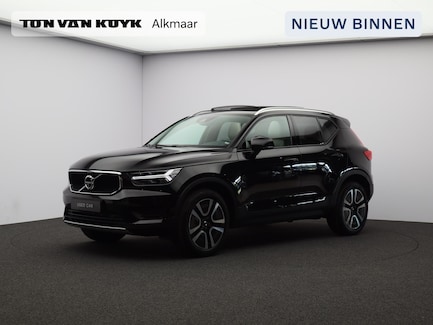 Volvo XC40 0