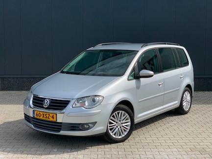 Volkswagen Touran 0