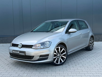 Volkswagen Golf 0