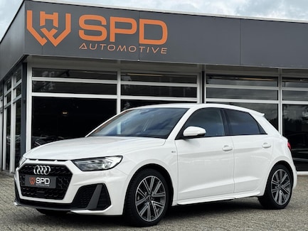 Audi A1 0