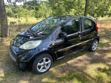 Peugeot 107 0