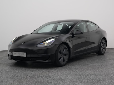 Tesla Model 3 0